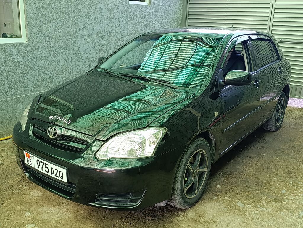 Toyota Corolla: 2006 г., 1.6 л, Автомат, Бензин, Хэтчбэк: фото 2