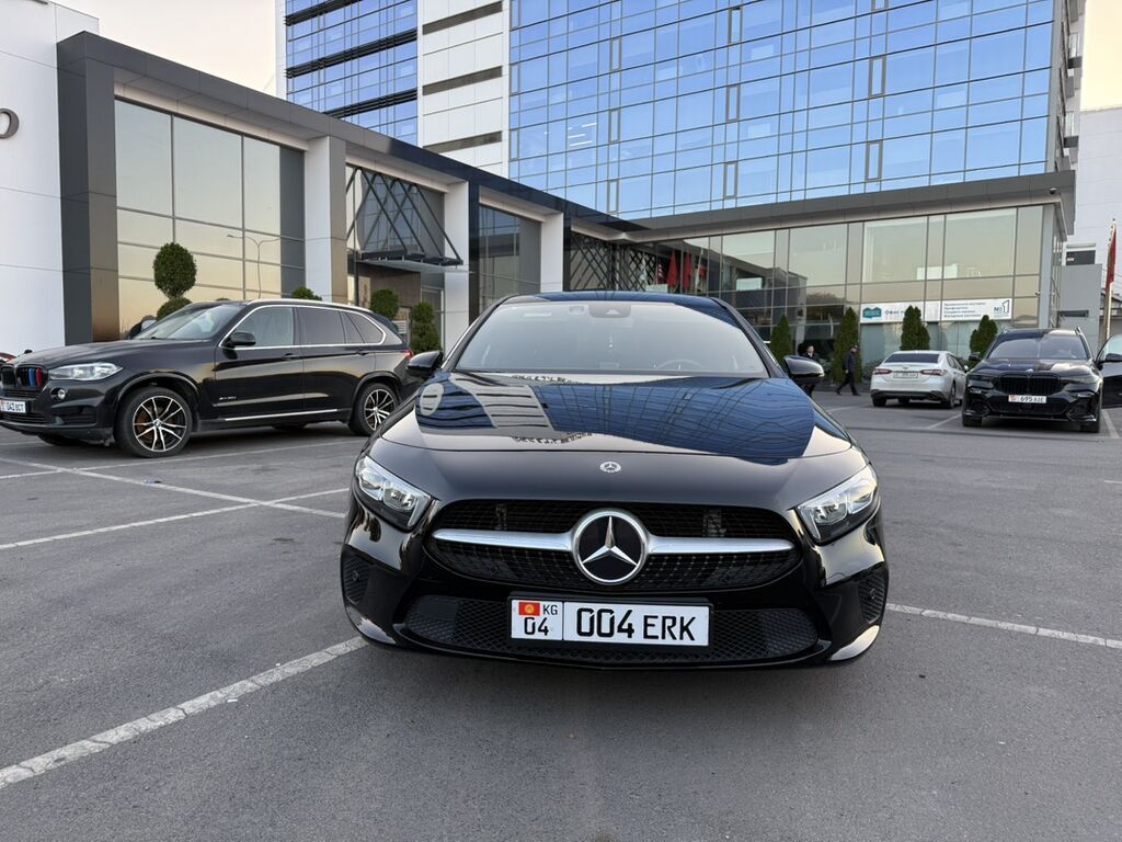 Mercedes-Benz A-Class: 2021 г., 2 л, Автомат, Бензин, Седан: фото 2