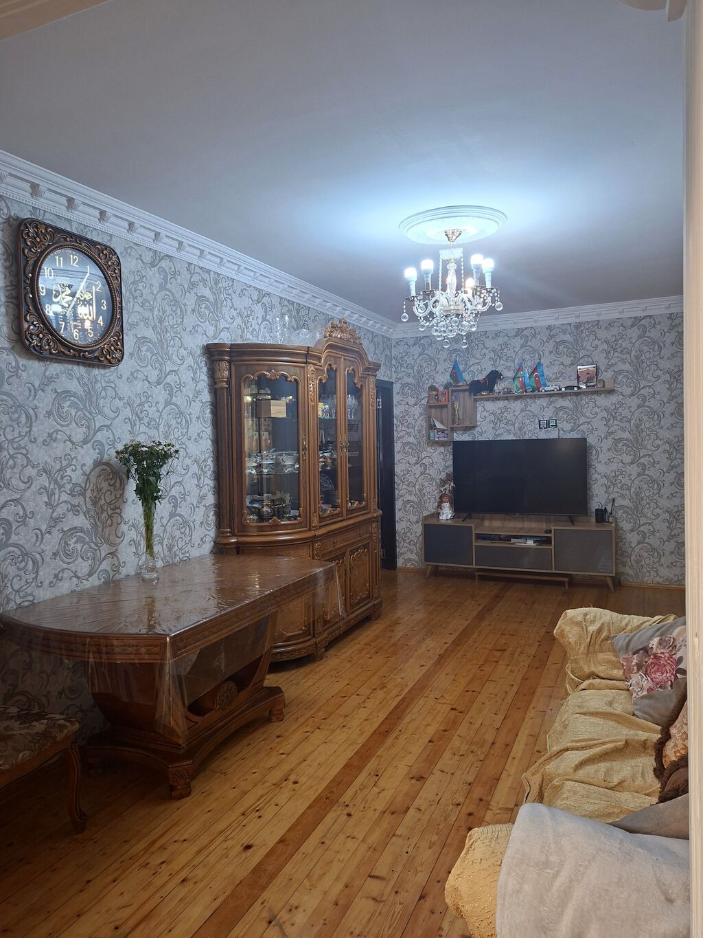 Bakı, Qaraçuxur qəs., 5 otaqlı, Köhnə tikili, 120 kv. m