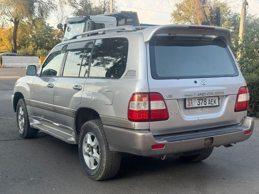 Toyota Land Cruiser: 1999 г., 4.7 л, Автомат, Бензин, Внедорожник: фото 4