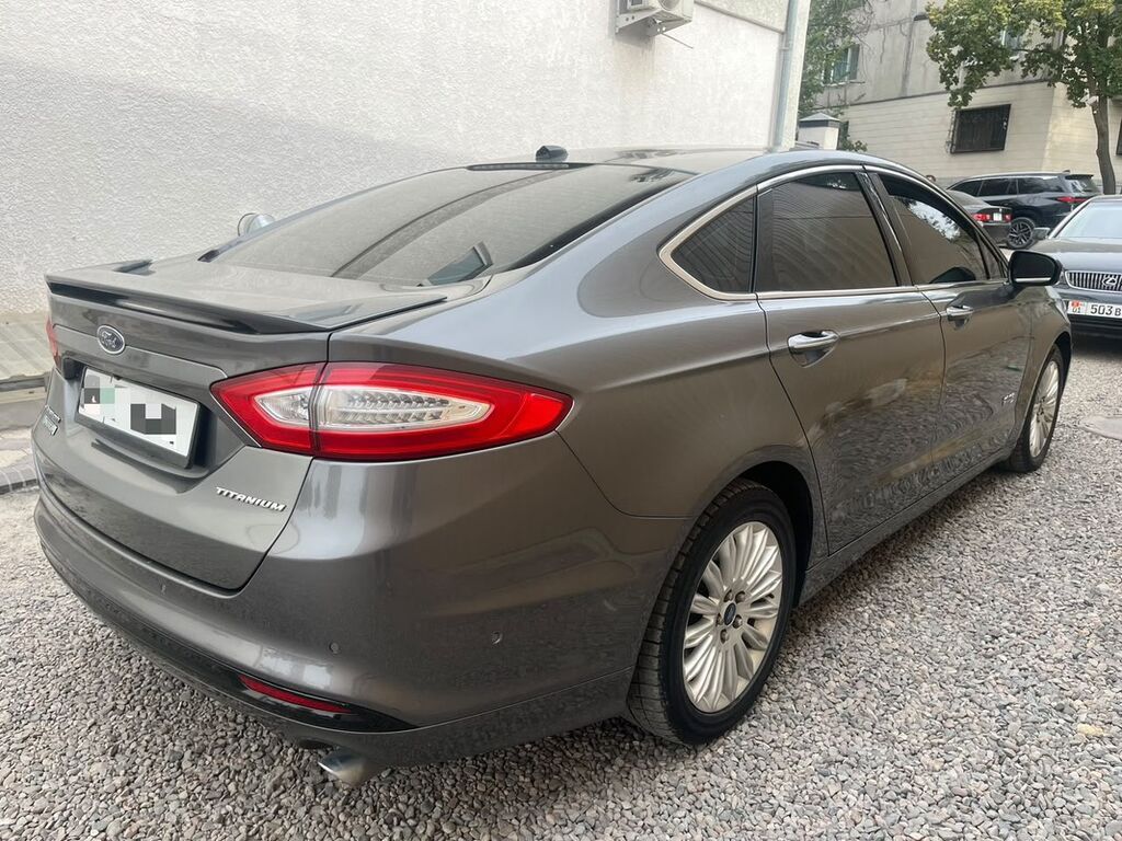 Ford Fusion: 2013 г., 2 л, Автомат, Гибрид, Седан: фото 5
