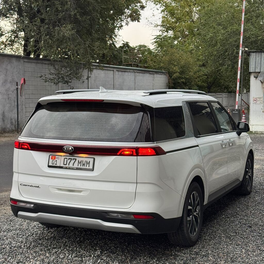 Kia Carnival: 2021 г., 2.2 л, Автомат, Газ, Минивэн: фото 6