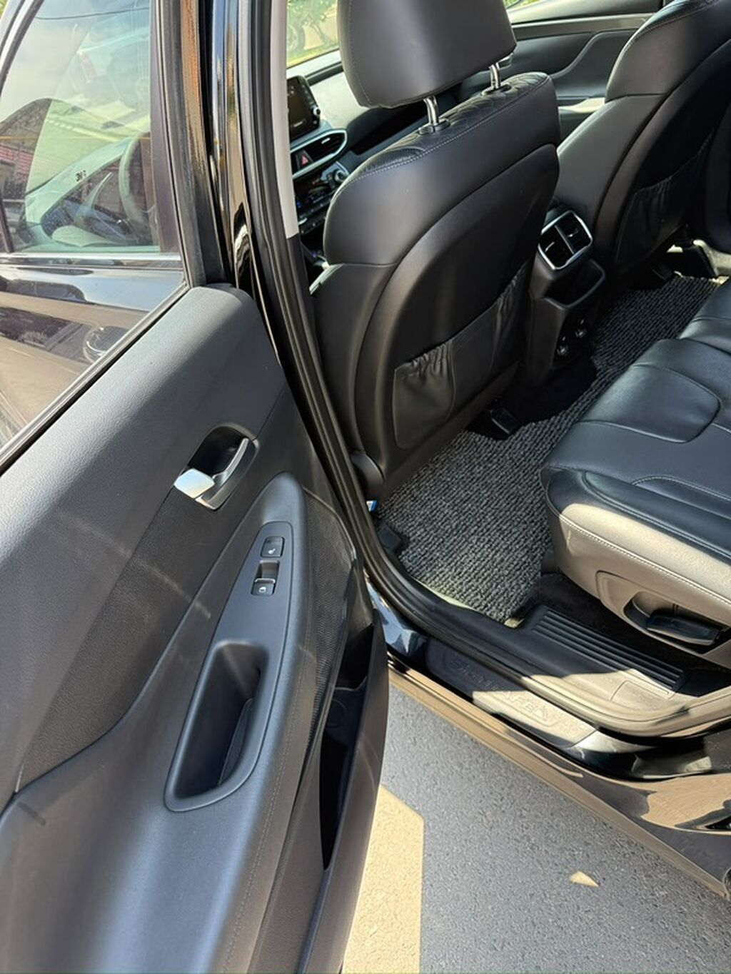 Hyundai Santa Fe: 2019 г., 2.2 л, Автомат, Дизель, Кроссовер: фото 6