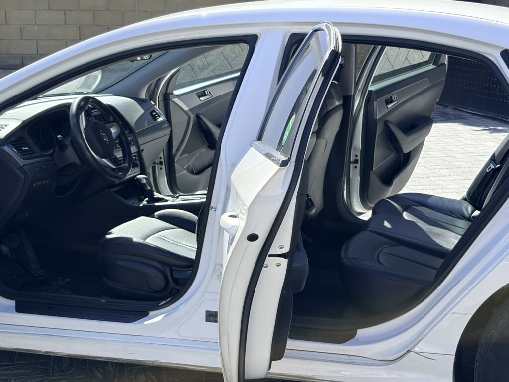 Hyundai Sonata: 2022 г., 2 л, Автомат, Бензин, Седан: фото 6
