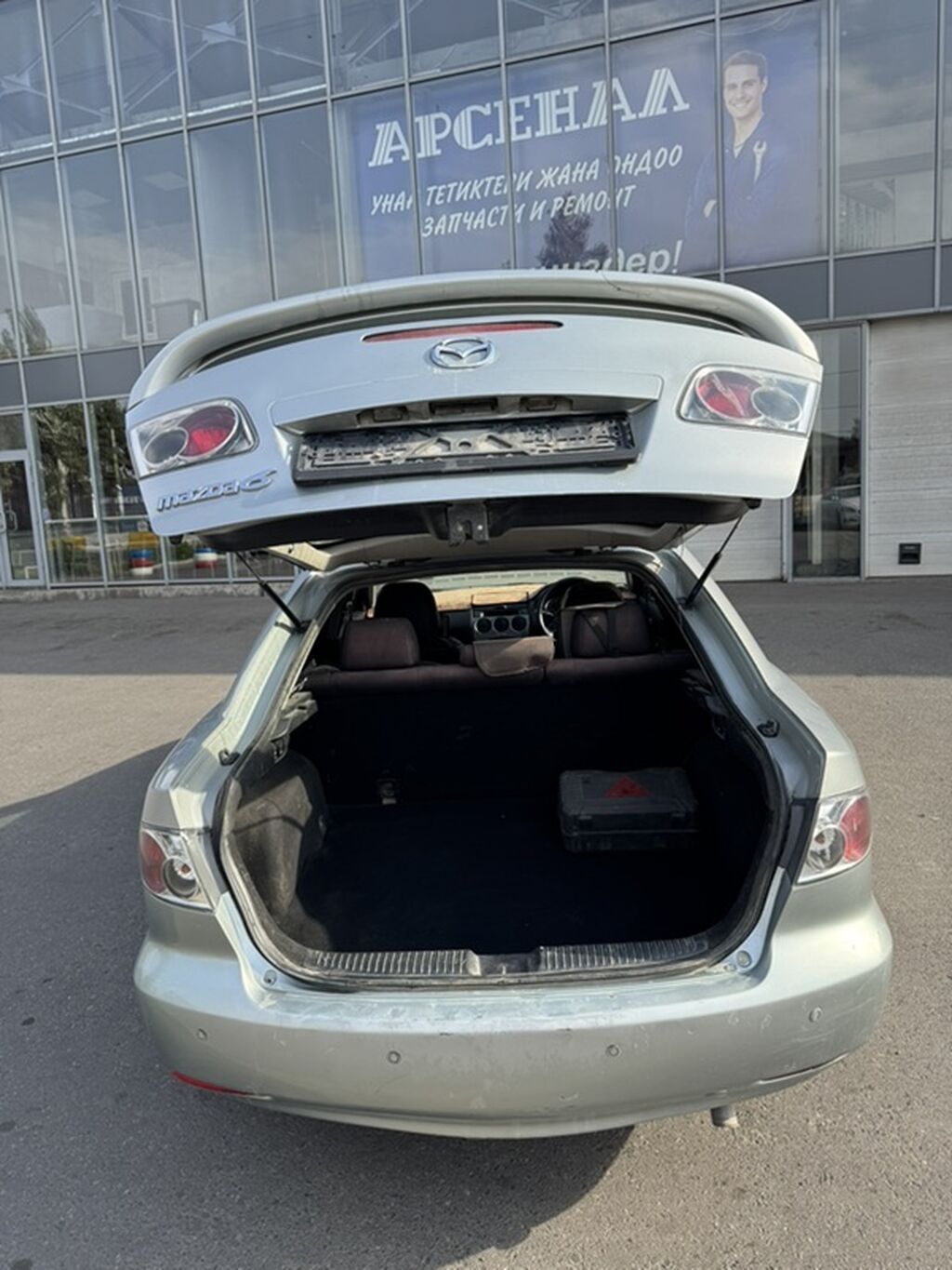 Mazda 6: 2003 г., 2 л, Автомат, Бензин, Седан: фото 8