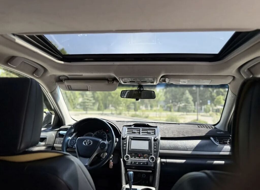Toyota Camry: 2012 г., 2.5 л, Автомат, Бензин, Седан: фото 6