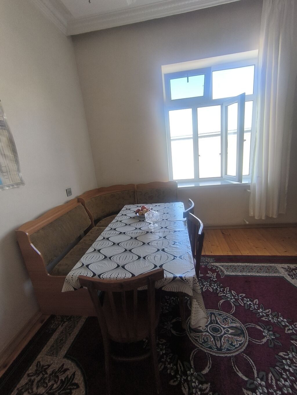 4 otaqlı, 100 kv. m, Yeni təmirli