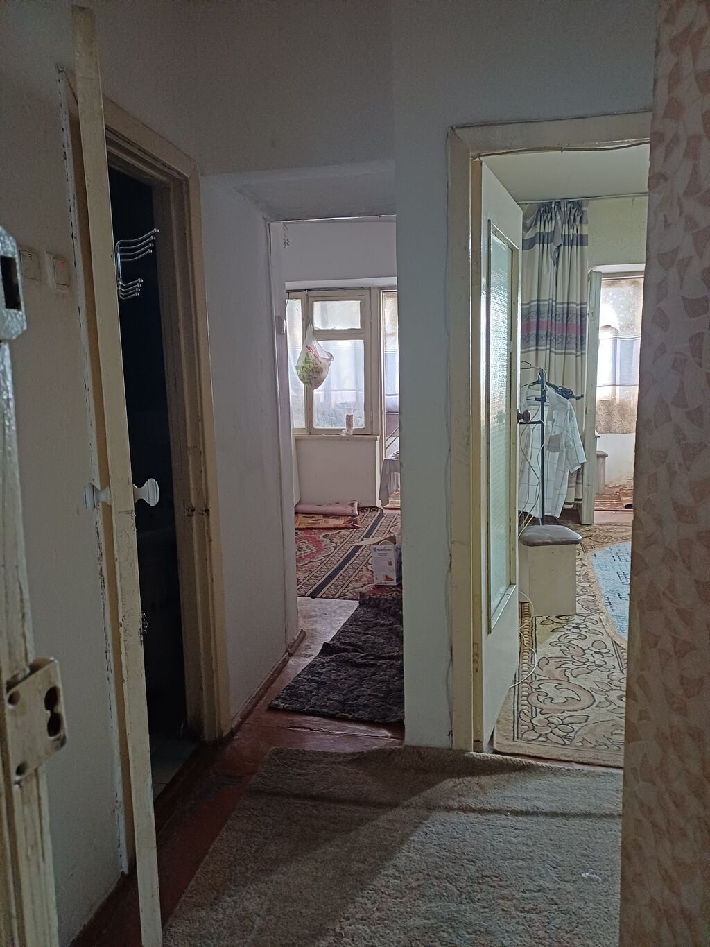 1 комната, 42 м², Золотой квадрат Индивидуалка, 7 этаж, Требуется ремонт: фото 8