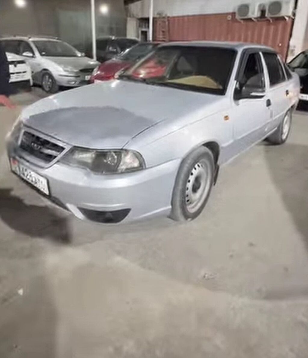 Daewoo Nexia: 2010 г., 1.5 л, Механика, Бензин, Седан: фото 1
