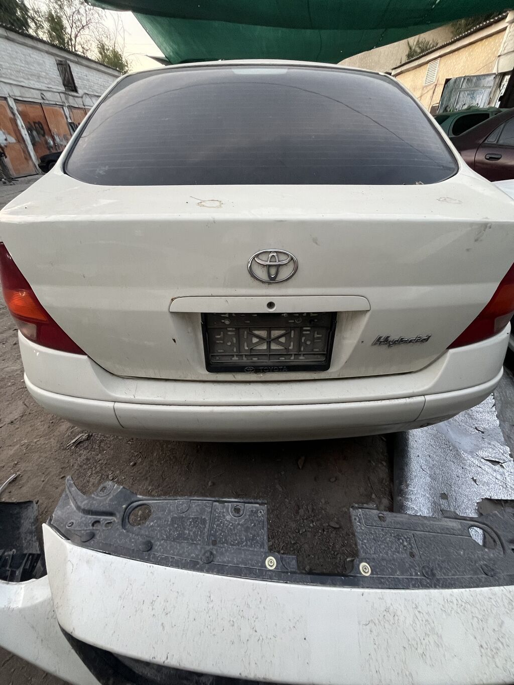 Toyota Prius: 1999 г., 1.5 л, Автомат, Гибрид, Седан: фото 1