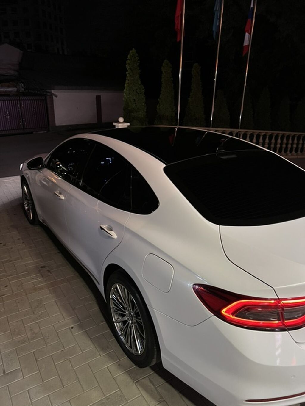 Hyundai Grandeur: 2017 г., 3 л, Автомат, Газ, Седан: фото 4
