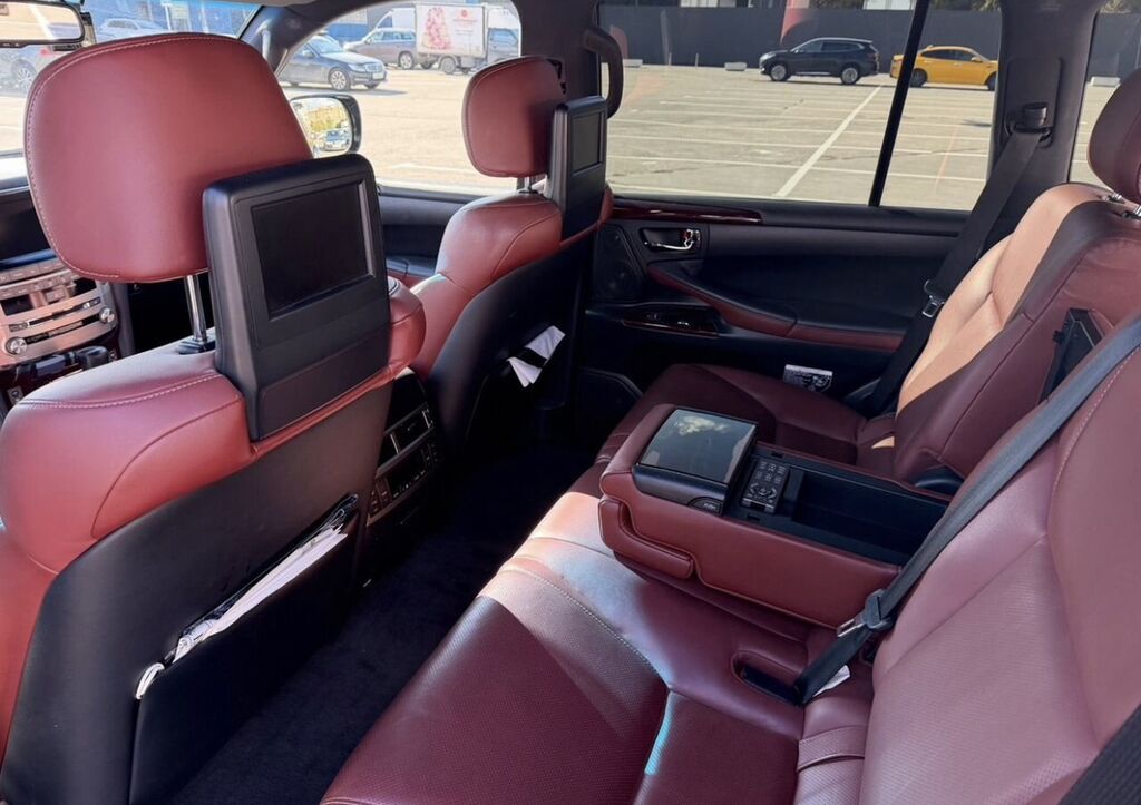 Lexus LX: 2015 г., 5.7 л, Автомат, Бензин, Внедорожник: фото 4