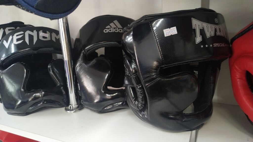 Перчатки: Кож.зам шлема, шлем для бокса, ММА, таэквондо, каратэ, шлем Для