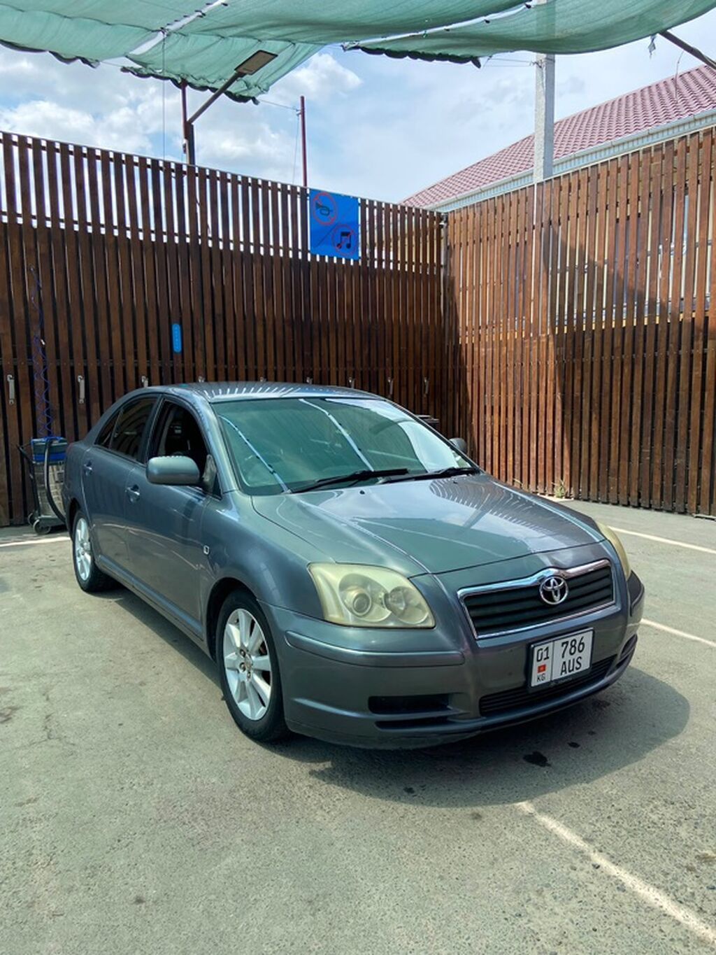 Toyota Avensis: 2004 г., 1.8 л, Автомат, Газ, Седан: фото 6