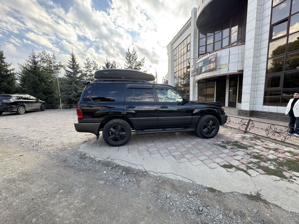 Lexus LX: 2005 г., 4.7 л, Автомат, Газ, Внедорожник: фото 2
