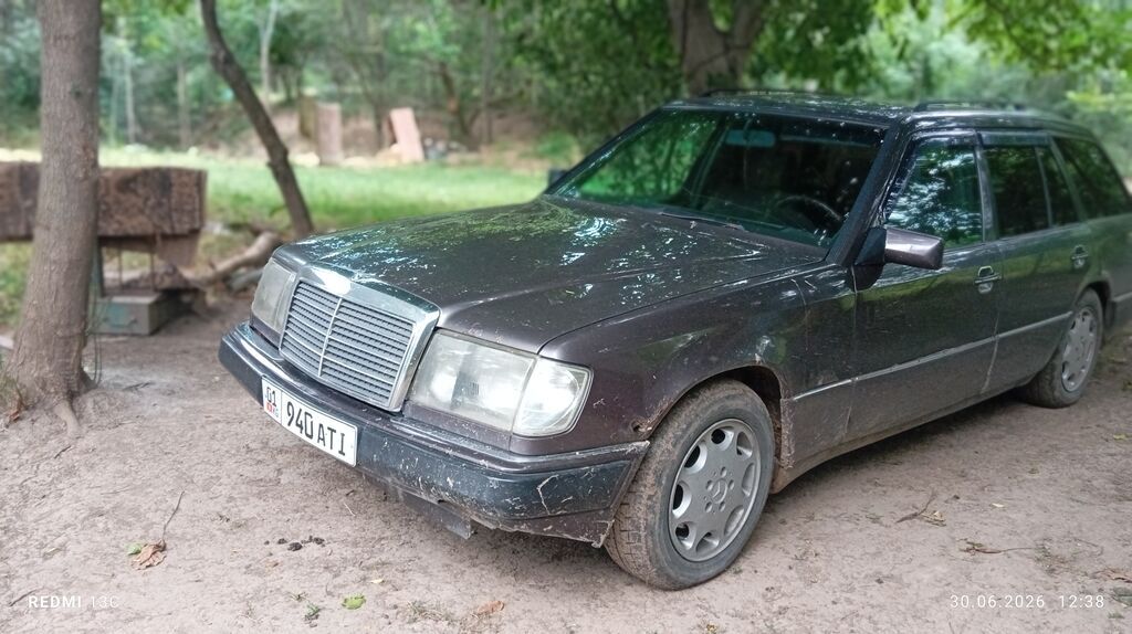 Mercedes-Benz W124: 1993 г., 2.2 л, Автомат, Бензин, Универсал: фото 4