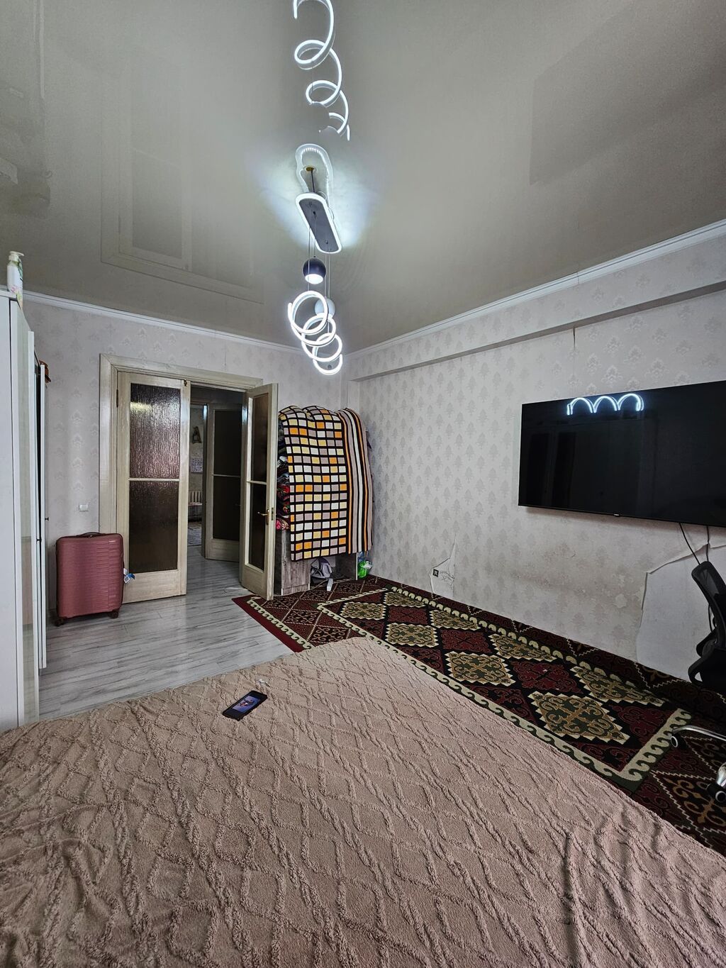 3 комнаты, 71 м², Юг-2 мкр Хрущевка, 3 этаж, Свежий ремонт: фото 2