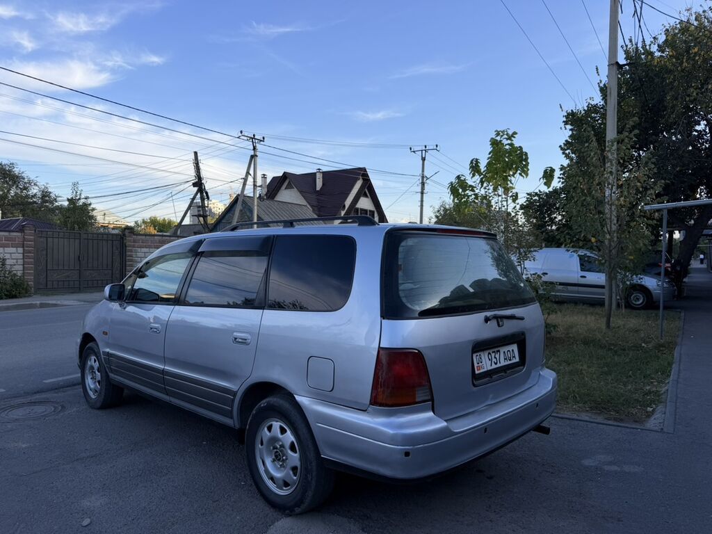 Honda Odyssey: 1998 г., 2.3 л, Автомат, Газ, Минивэн: фото 4
