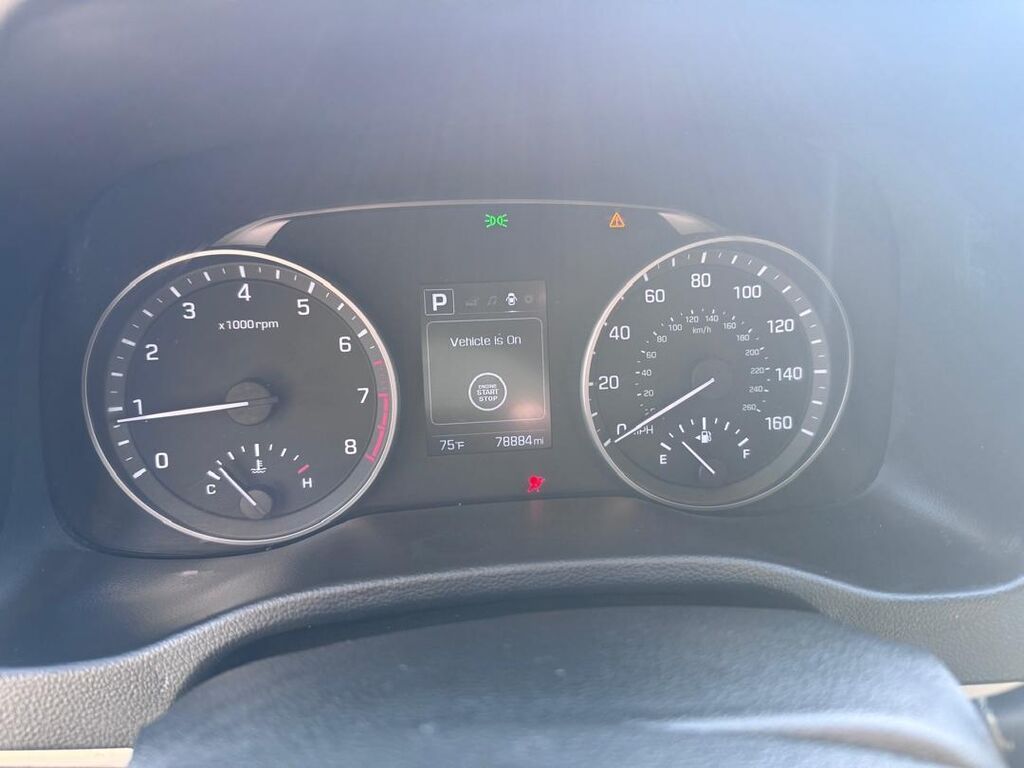 Hyundai Elantra: 2018 г., 2 л, Автомат, Бензин, Седан: фото 7