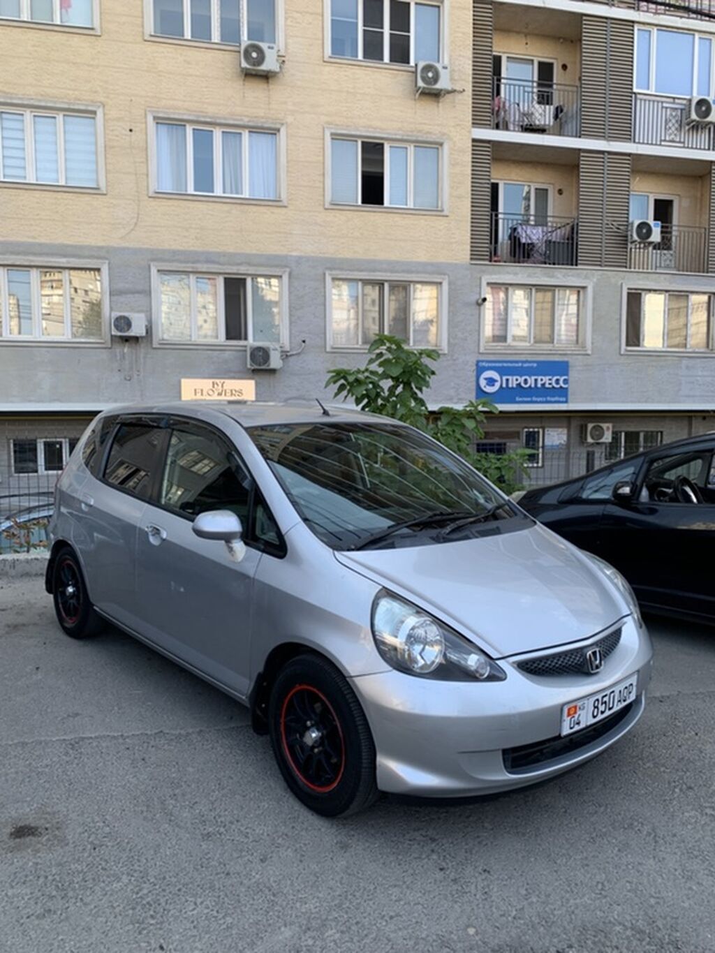Honda Fit: 2003 г., 1.3 л, Вариатор, Бензин, Хэтчбэк: фото 6