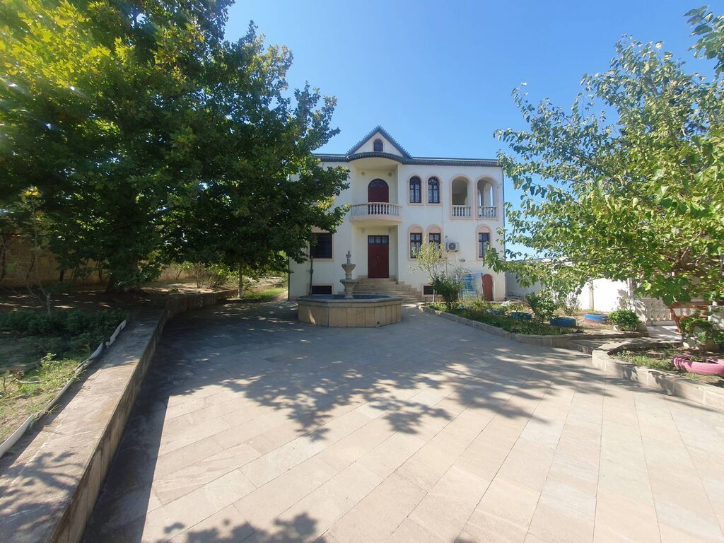 Bakı, Binəqədi qəs., 216 kv. m, 6 otaqlı, Hovuzsuz, Telefon, İnternet, Su