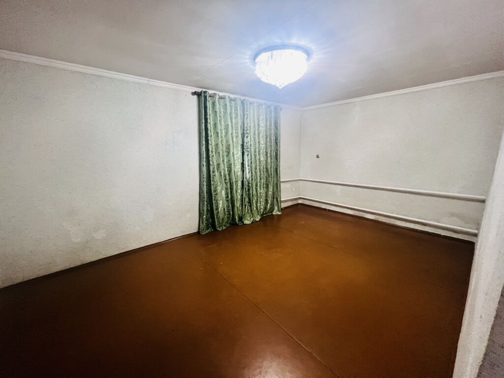 4 комнаты, 100 м², 4 соток, Бишкек, Дордой-2 ж/м Собственник: фото 6