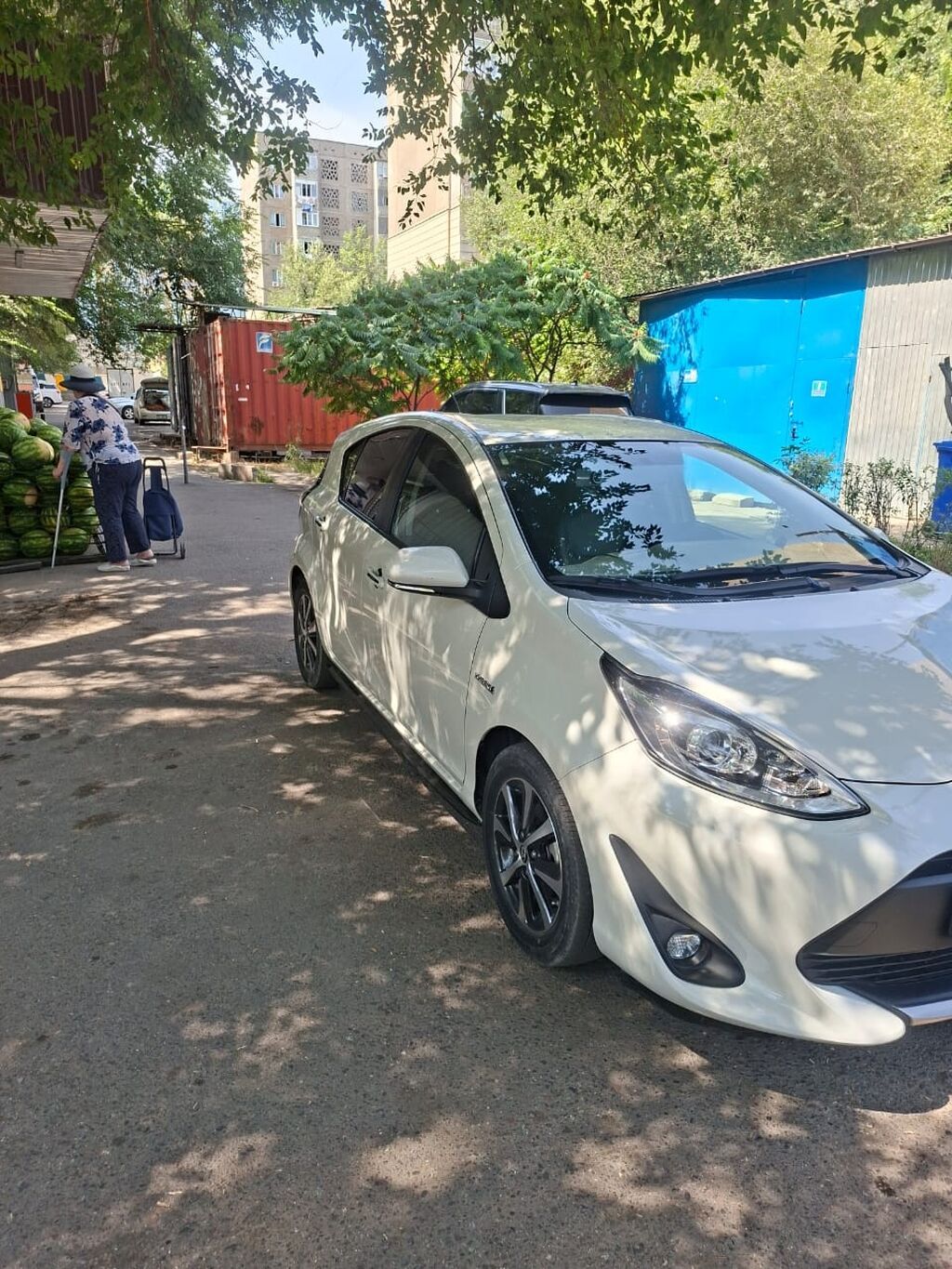 Toyota Aqua: 2019 г., Гибрид, Хэтчбэк: фото 7