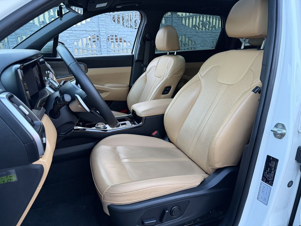 Kia Sorento: 2022 г., 1.6 л, Автомат, Гибрид, Внедорожник: фото 8