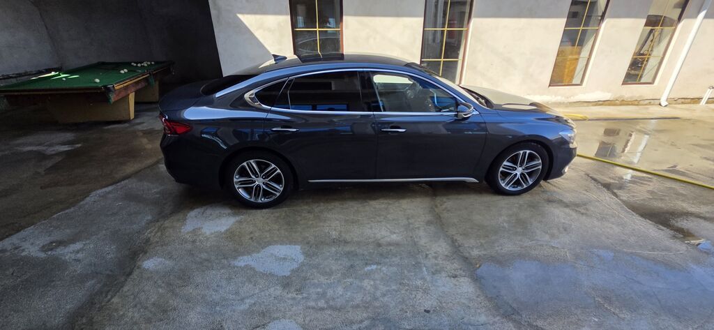 Hyundai Grandeur: 2019 г., 2.4 л, Автомат, Бензин, Седан: фото 2
