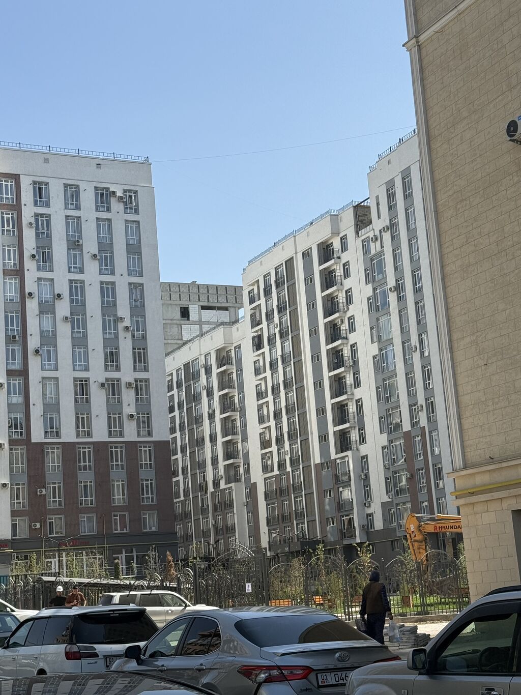 3 комнаты, 102 м², Элитка, Асанбай мкр Элитка, 9 этаж, ПСО (под самоотделку): фото 2