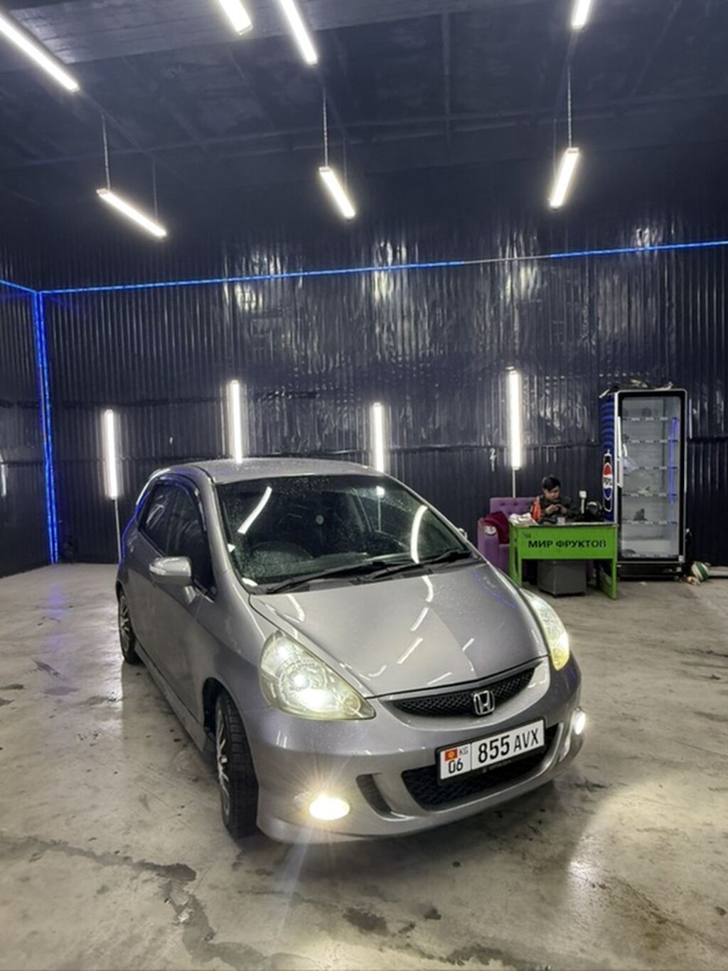 Honda Fit: 2005 г., 1.3 л, Автомат, Бензин, Хэтчбэк: фото 5