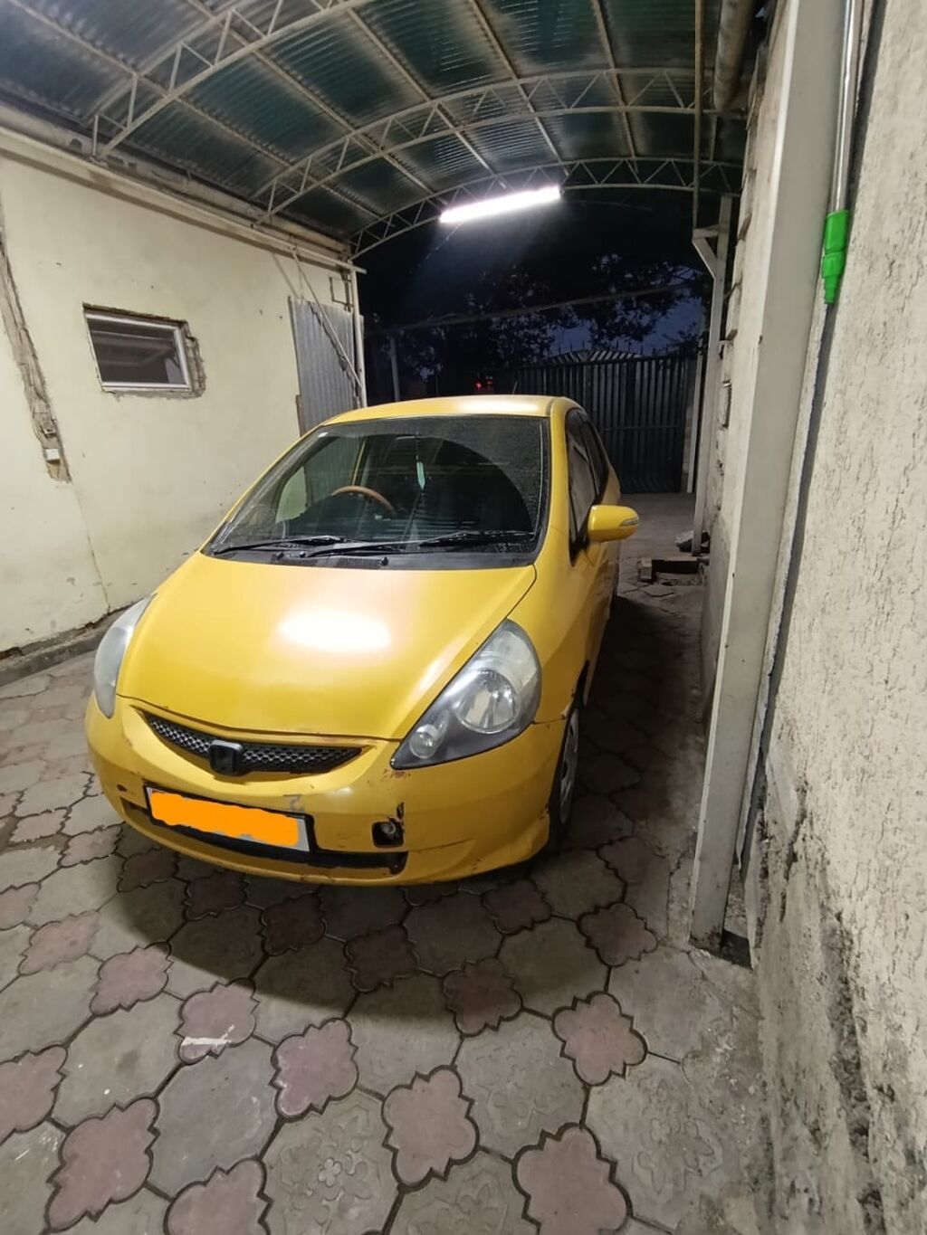Honda Fit: 2004 г., 1.3 л, Вариатор, Бензин: фото 3