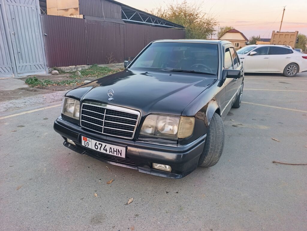 Mercedes-Benz E-Class: 1994 г., 2.2 л, Механика, Бензин, Седан: фото 6