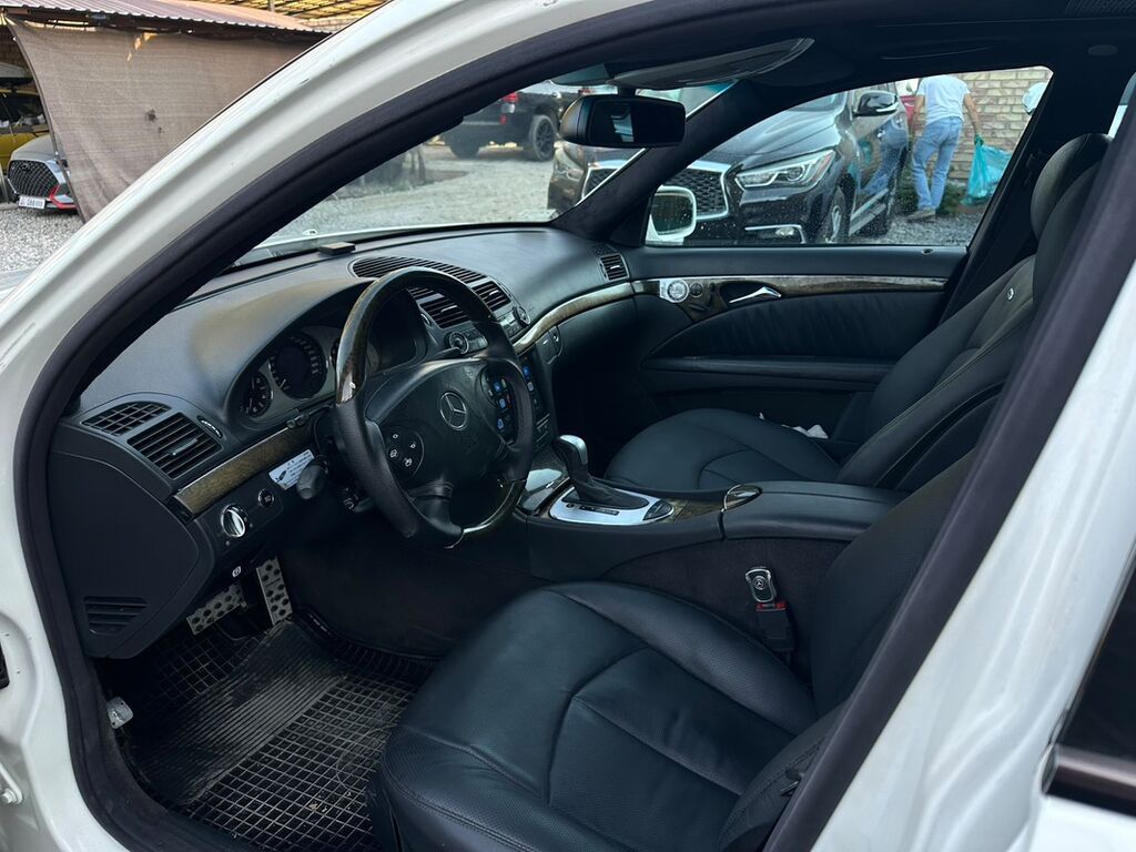 Mercedes-Benz E-класс AMG: 2003 г., 5.5 л, Автомат, Бензин, Седан: фото 8