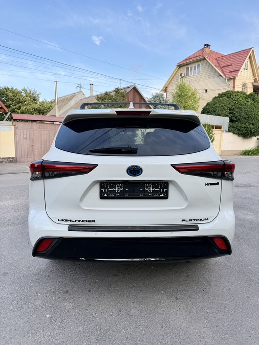Toyota Highlander: 2020 г., 2.5 л, Автомат, Гибрид, Кроссовер: фото 3