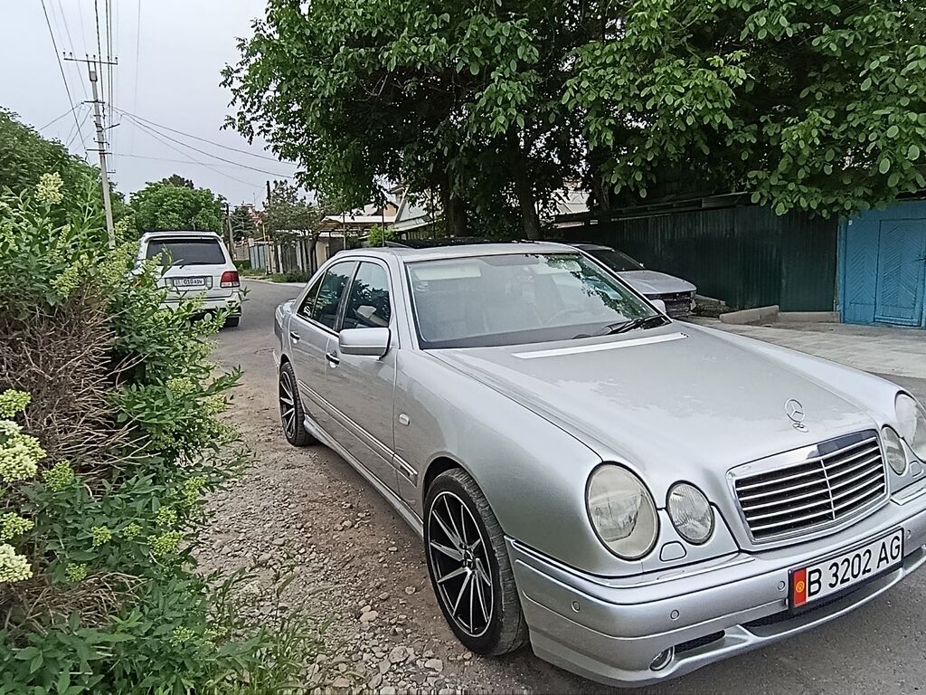 Mercedes-Benz E-Class: 1998 г., Седан — фото 4