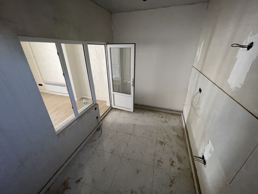 3 комнаты, 80 м², 1 соток, Кара-Жыгач ж/м Газ, Электричество, Канализация