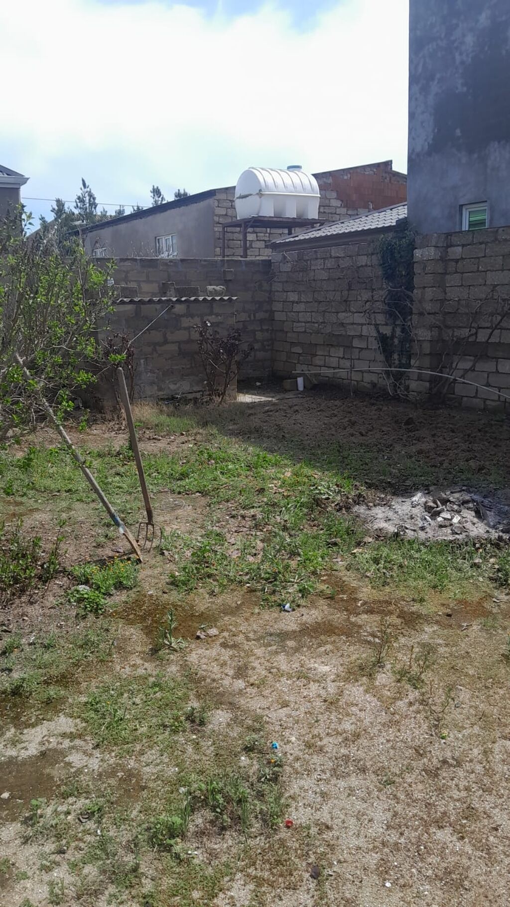 Buzovna 4 otaqlı, 130 kv. m, Kredit var