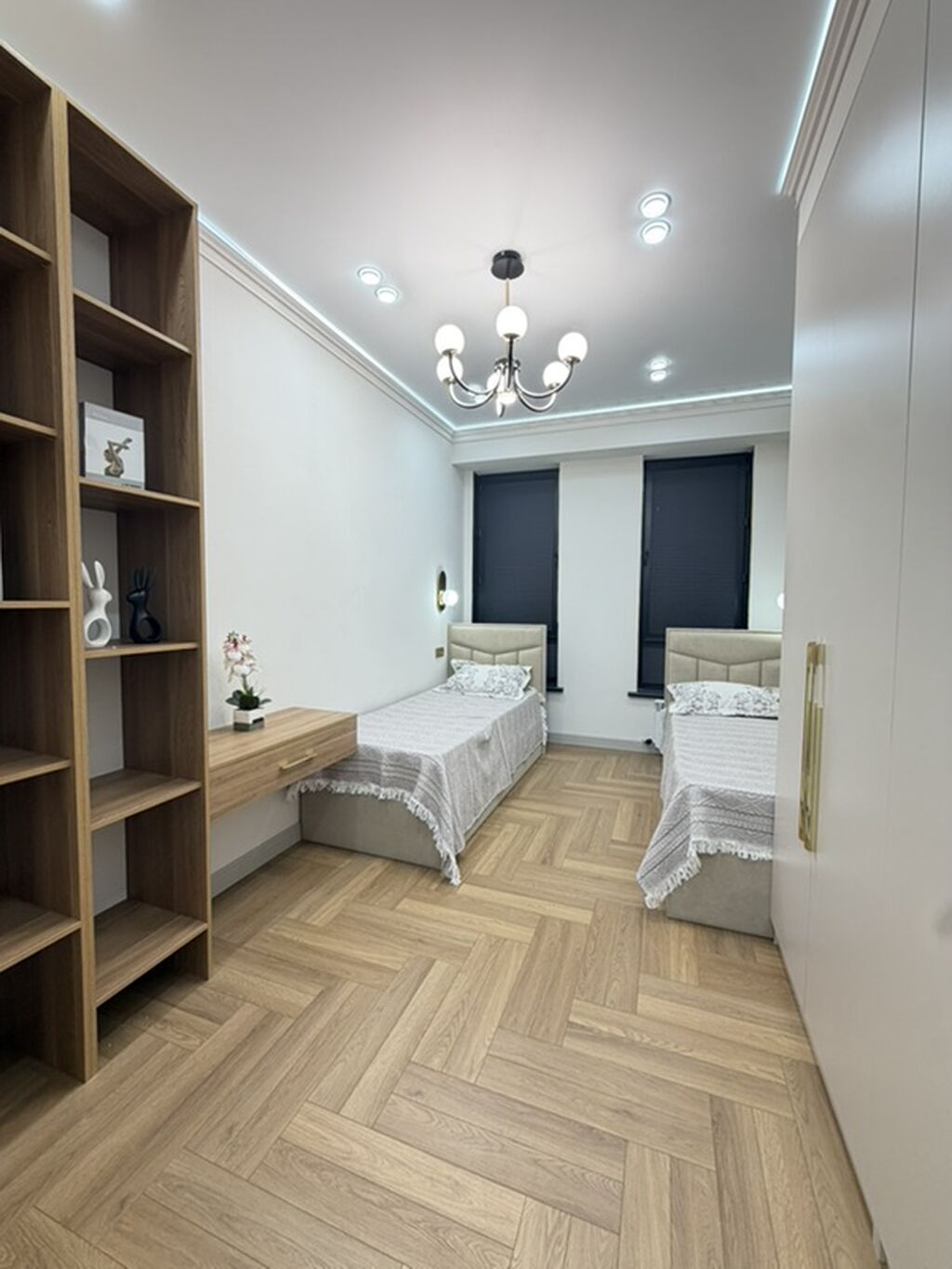 3 комнаты, 80 м², Асанбай мкр Элитка, 10 этаж, Дизайнерский ремонт: фото 3