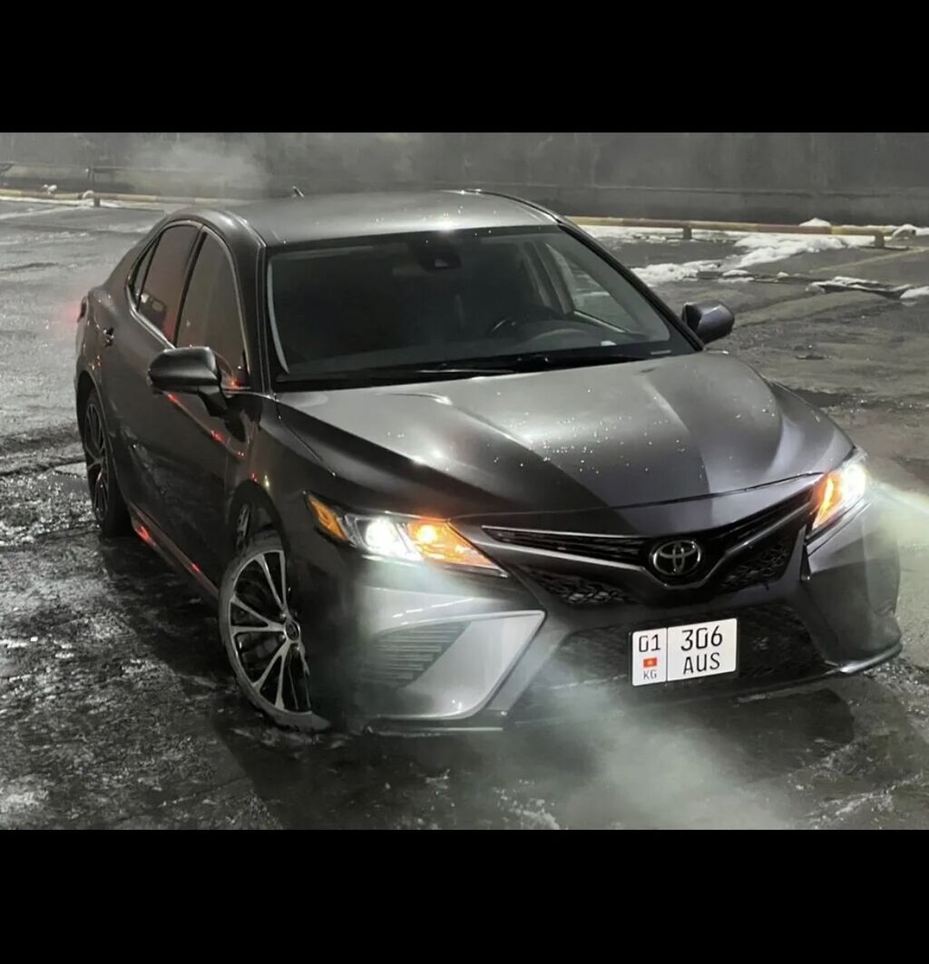 Toyota Camry: 2020 г., Автомат, Бензин, Седан: фото 3