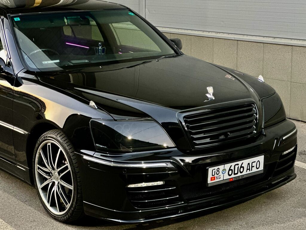Toyota Crown Majesta: 2004 г., 4 л, Автомат, Бензин, Седан: фото 4