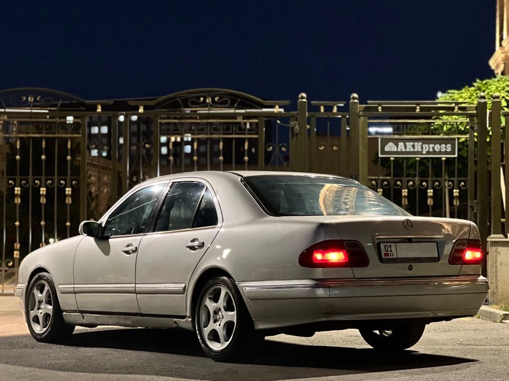 Mercedes-Benz E-Class: 2000 г., 2.7 л, Автомат, Дизель, Седан: фото 6