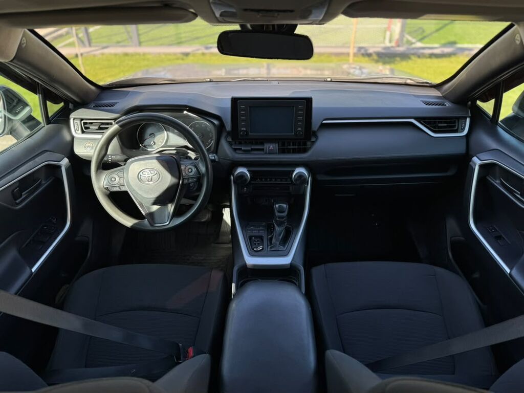 Toyota RAV4: 2019 г., 2.5 л, Автомат, Бензин, Кроссовер: фото 7