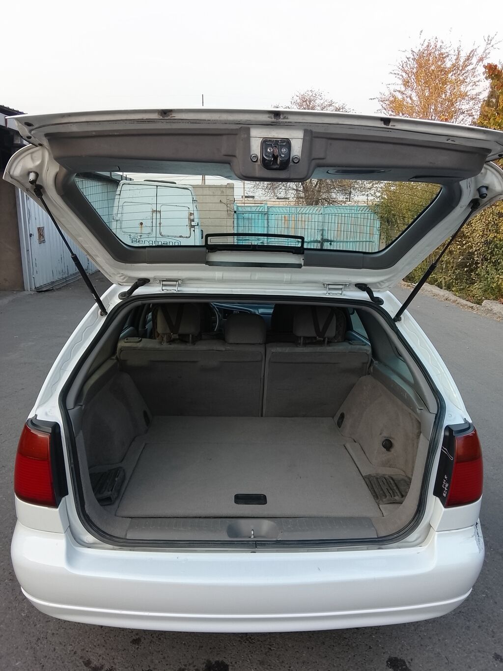 Nissan Primera: 2001 г., 1.8 л, Механика, Бензин, Универсал: фото 8