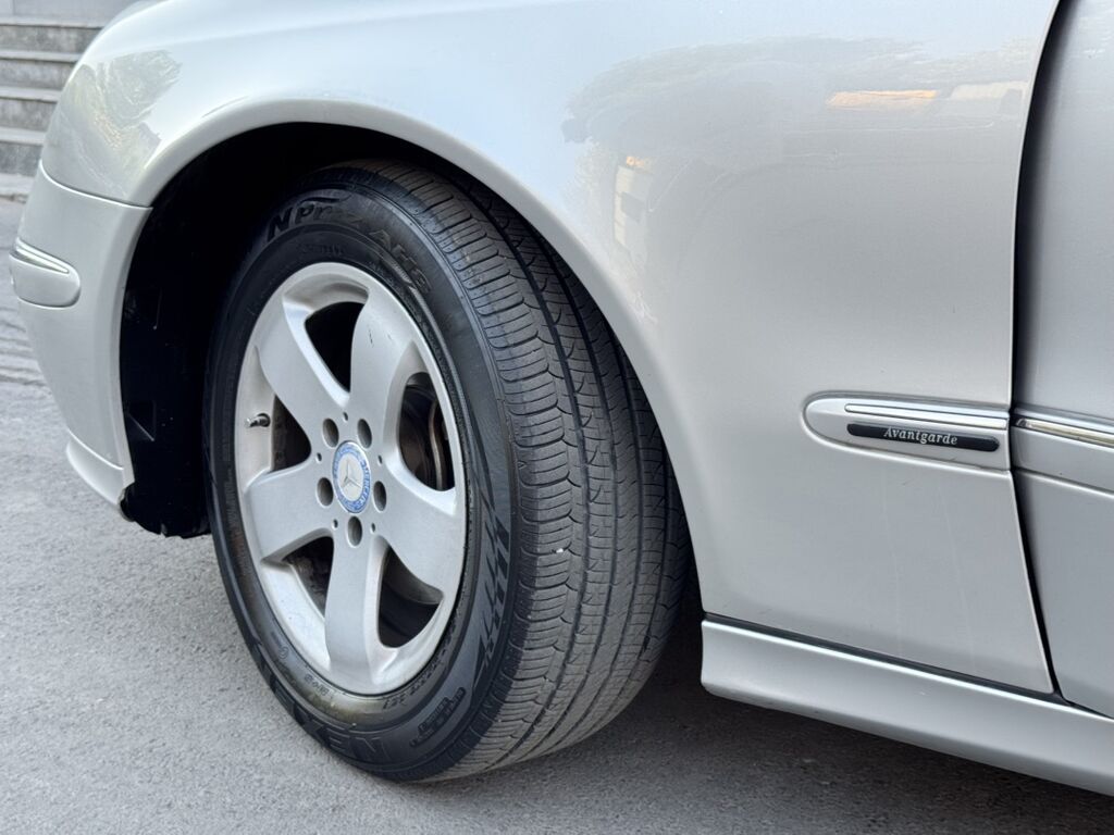 Mercedes-Benz E-Class: 2004 г., 3.2 л, Автомат, Бензин, Седан: фото 6