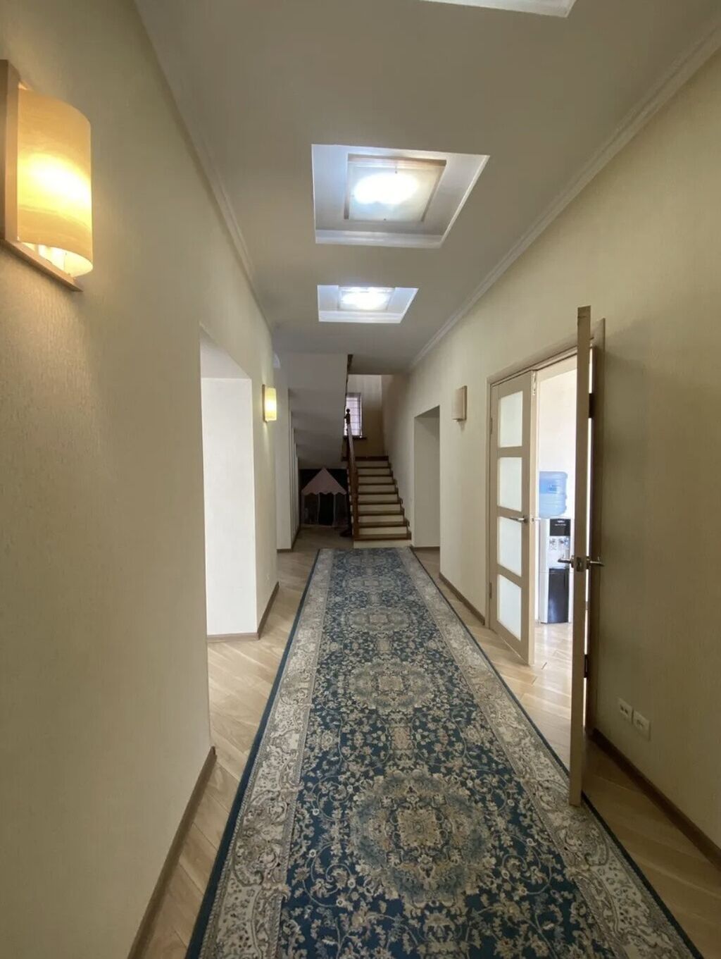 Сдается особняк, 210м2, Шукурова-пер. Ясенский Два этажа - 4 спальни: фото 4