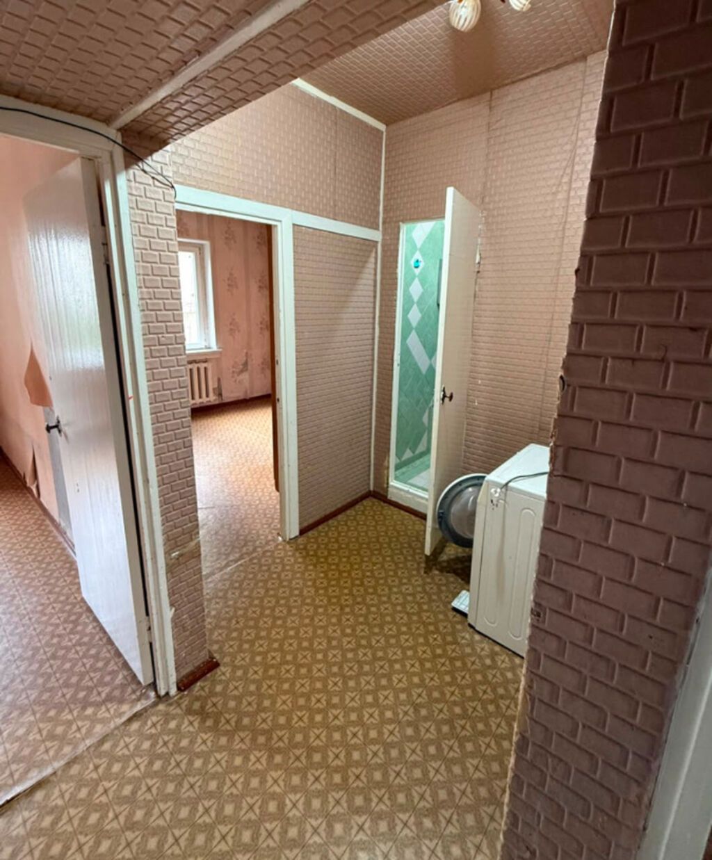 4 комнаты, 82 м², Джал мкр (в т.ч. Верхний, Нижний, Средний) 105 серия, 4 этаж: фото 3
