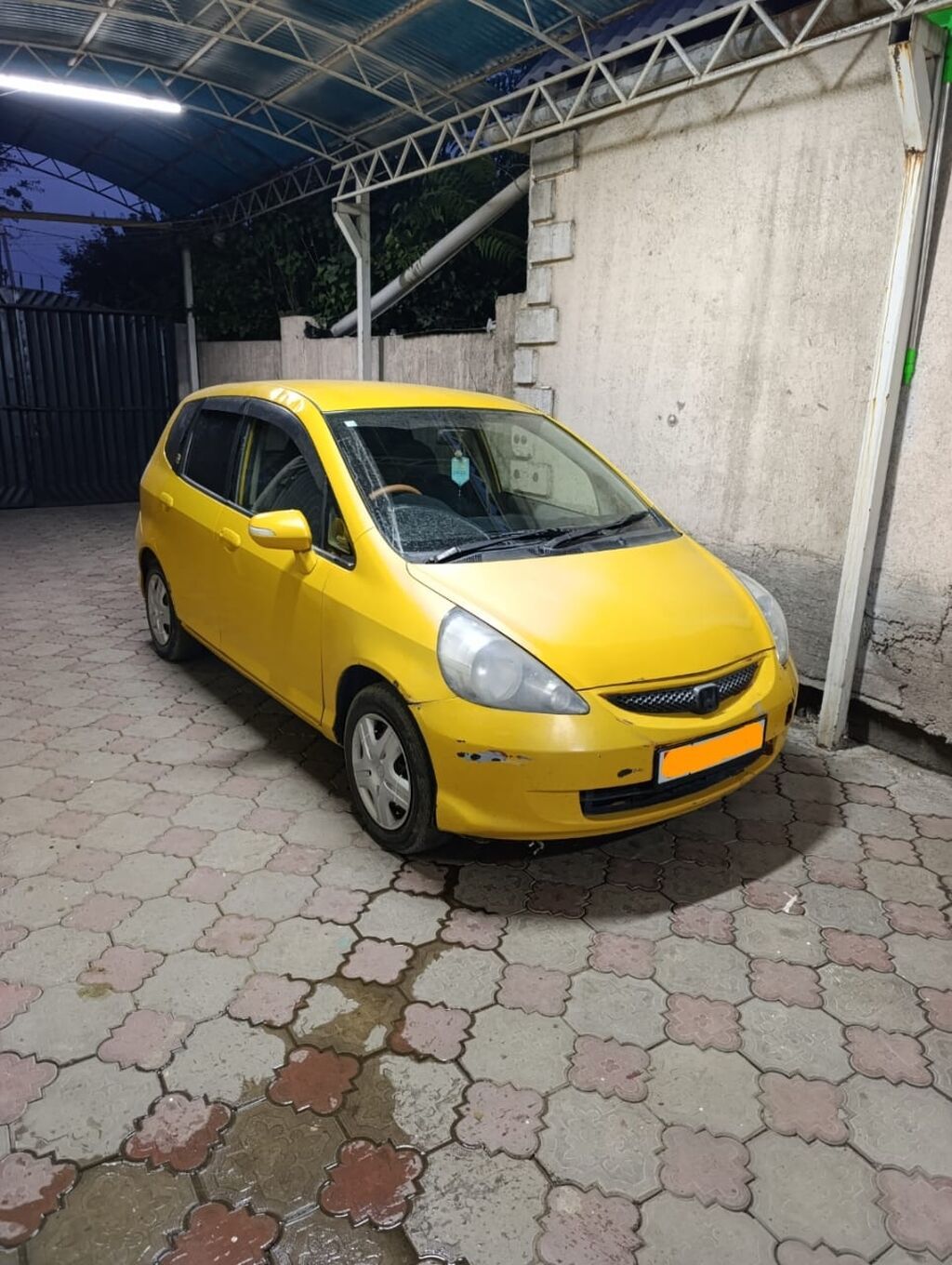 Honda Fit: 2004 г., 1.3 л, Вариатор, Бензин: фото 1