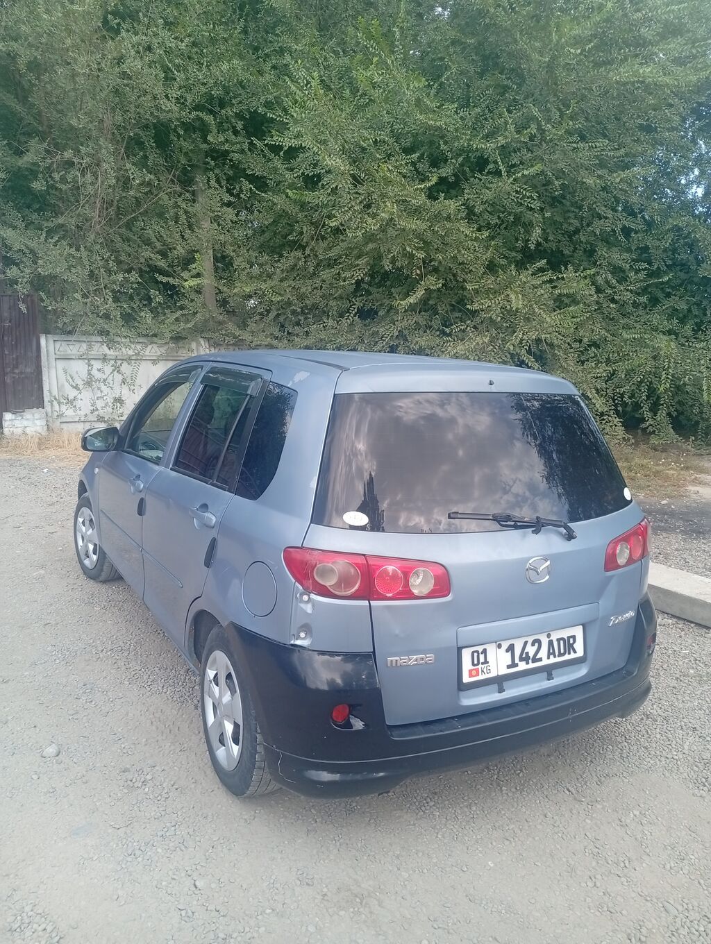 Mazda Demio: 2004 г., 1.3 л, Автомат, Бензин, Хэтчбэк: фото 3