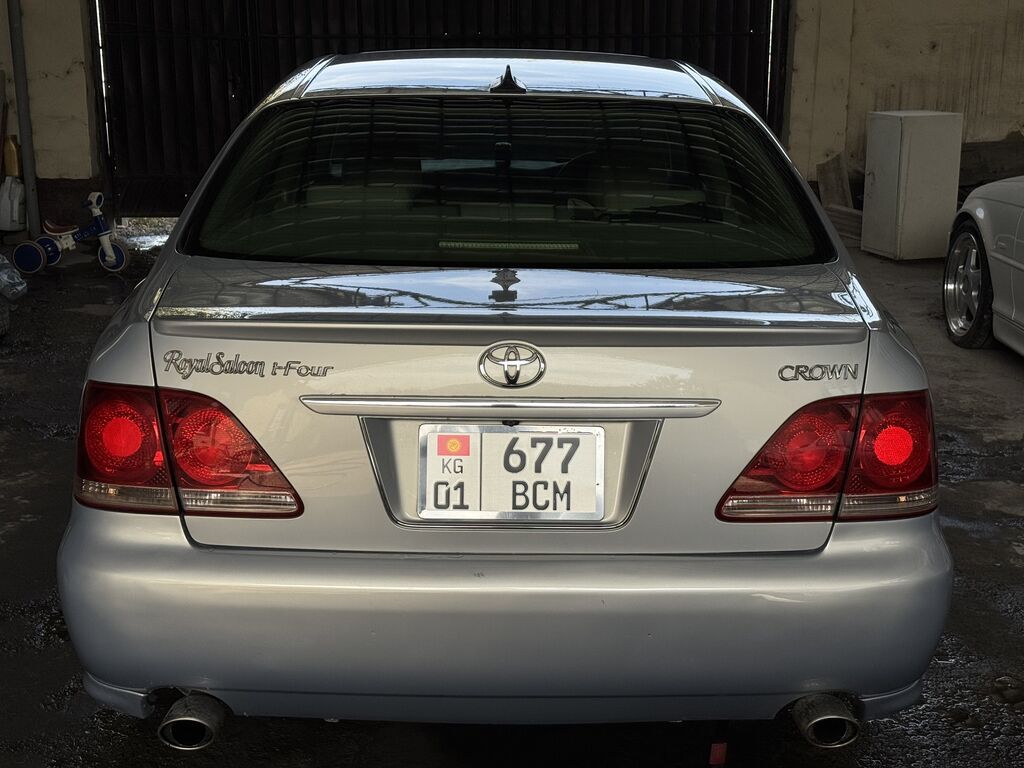 Toyota Crown: 2004 г., 3 л, Автомат, Бензин, Седан: фото 5